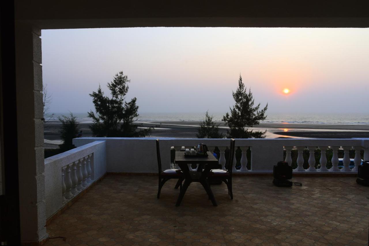 Vits Excellensea Karde Beach Dapoli Exterior photo